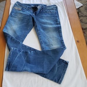 Diesel jeans for woman.